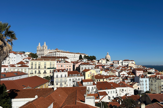 Смотровая площадка в Лиссабоне